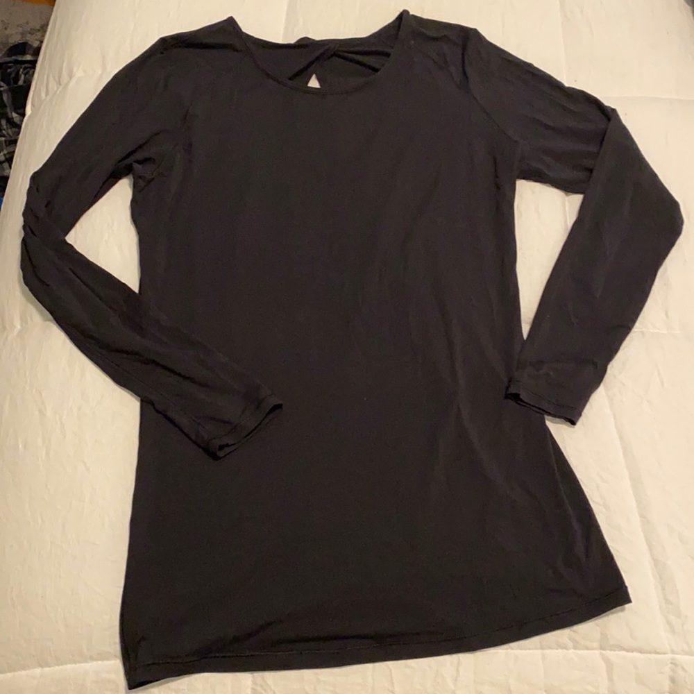 Lululemon black long sleeve